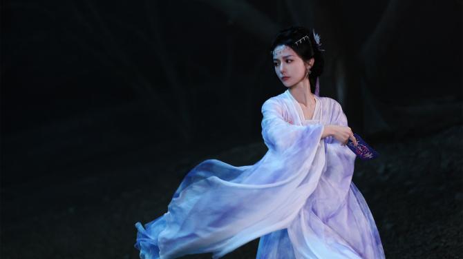 美女，请别影响我成仙 