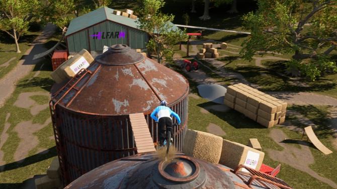 MAVRIX by Matt Jones 